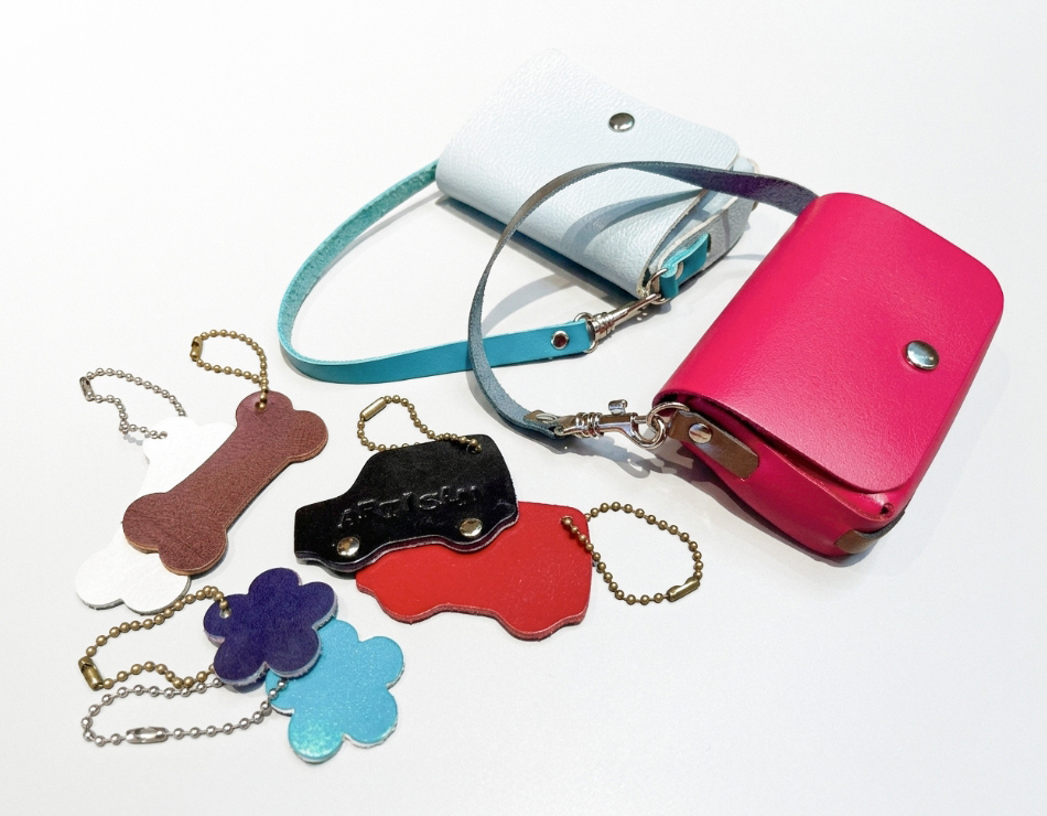 ミニショルダーバッグ & 刻印チャーム製作体験