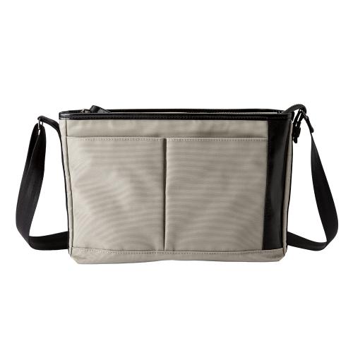 ライトベージュ