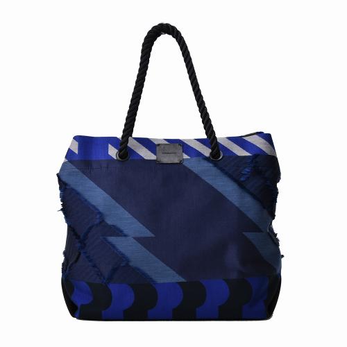 ネイビー×ブルー